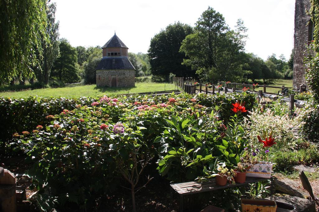 Bed and Breakfast Moulin De La Beraudaie Bohal Екстер'єр фото